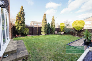 Photo 9- click for photo gallery